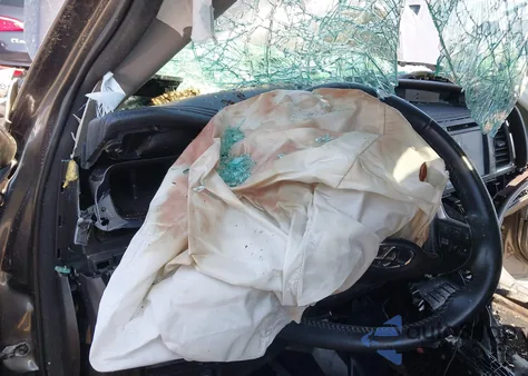 2016 Toyota Highlander Xle from USA, damaged, VIN 5TDJKRFH5GS343006